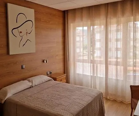Hotel Montemar 2*